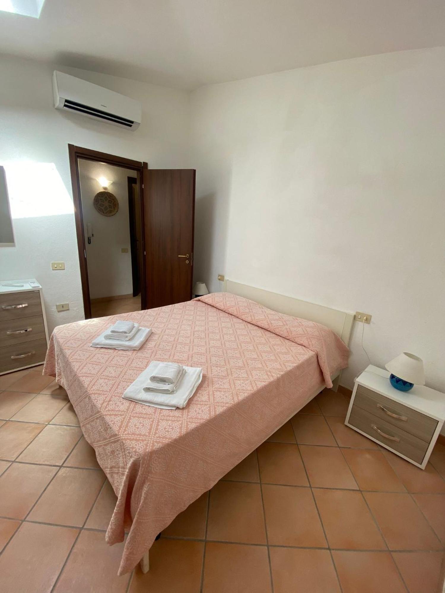 Aparthotel Domus Liscia Di Vacca Zewnętrze zdjęcie